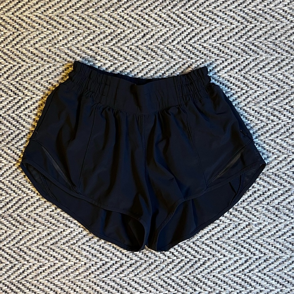 Hotty Hot High-Rise Lined Short 2.5"